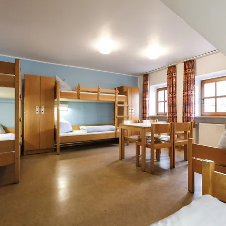 Jugendherberge Regensburg *