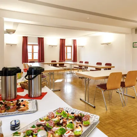 Hostel Jugendherberge Regensburg
