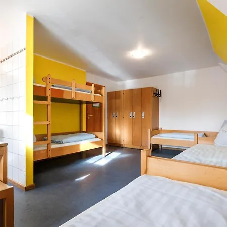 Jugendherberge Regensburg *