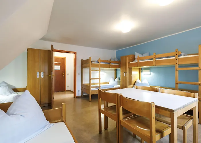 Jugendherberge Regensburg אכסניה *